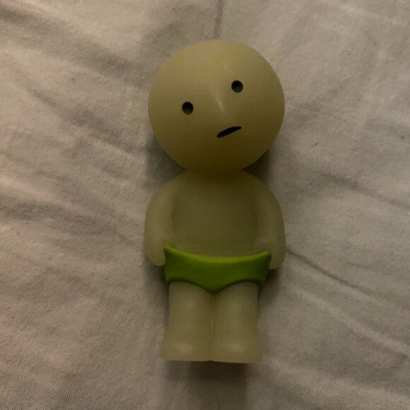 Green and Cream Action-figures-playsets - Picture 1 of 2